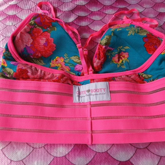 Cute Booty Lounge Pink and Blue Bra Intimates - Picture 2 of 3